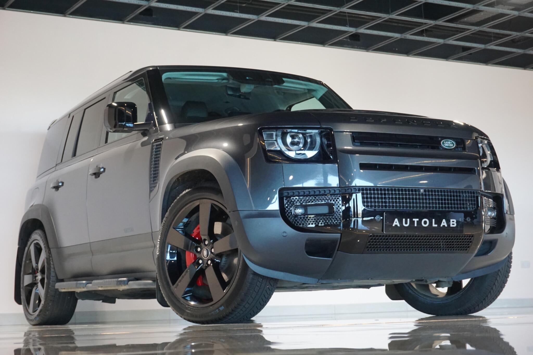 Land Rover Defender 110 3.0 D300 MHEV HSE Hard Top SUV 5dr Diesel Auto 4WD MWB Euro 6 (s/s) (300 ps)